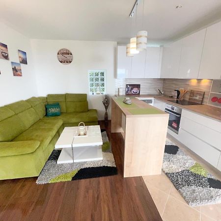 Apartmani Fabijan&Florijan Dramalj Eksteriør bilde
