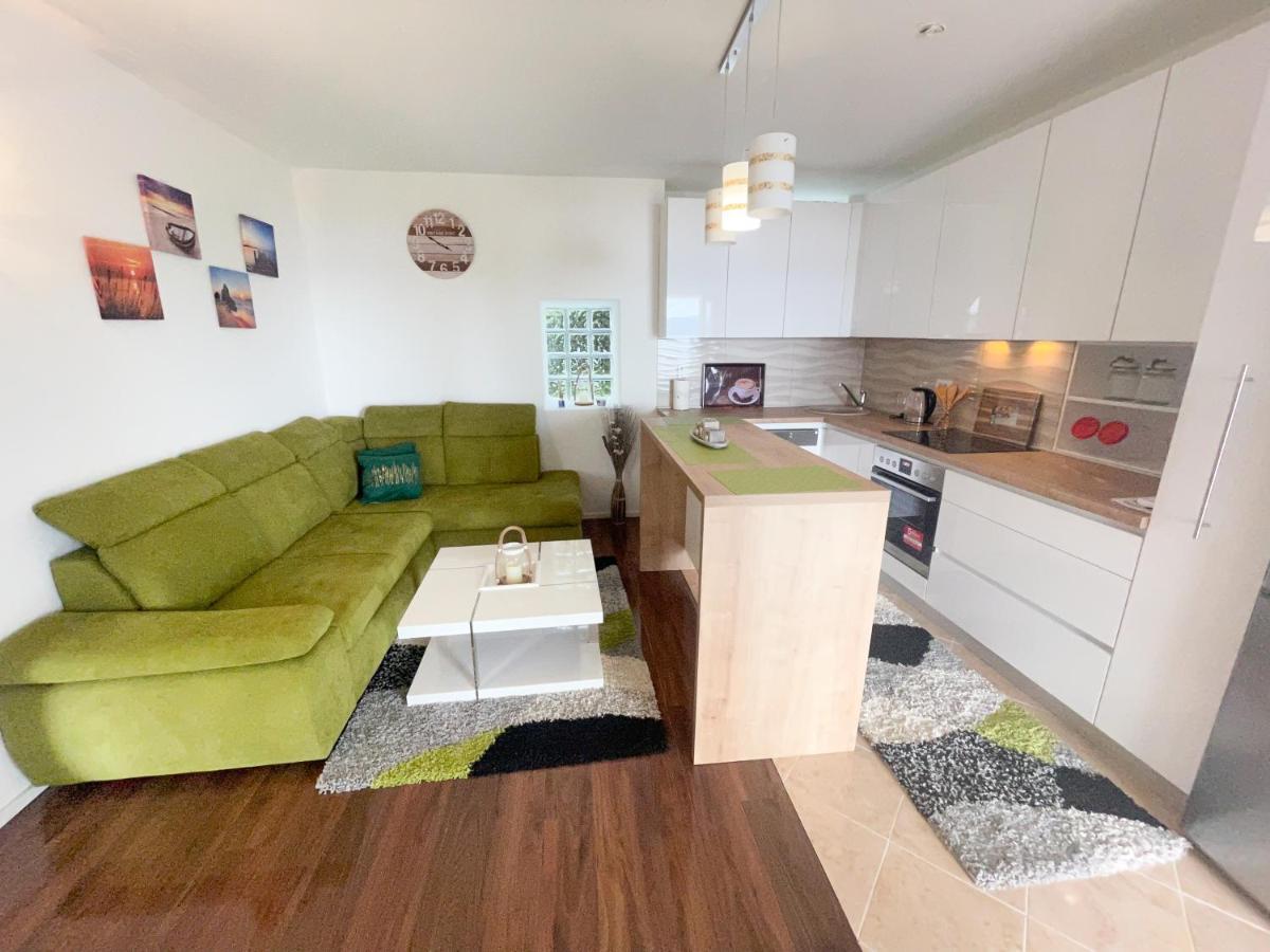 Apartmani Fabijan&Florijan Dramalj Eksteriør bilde